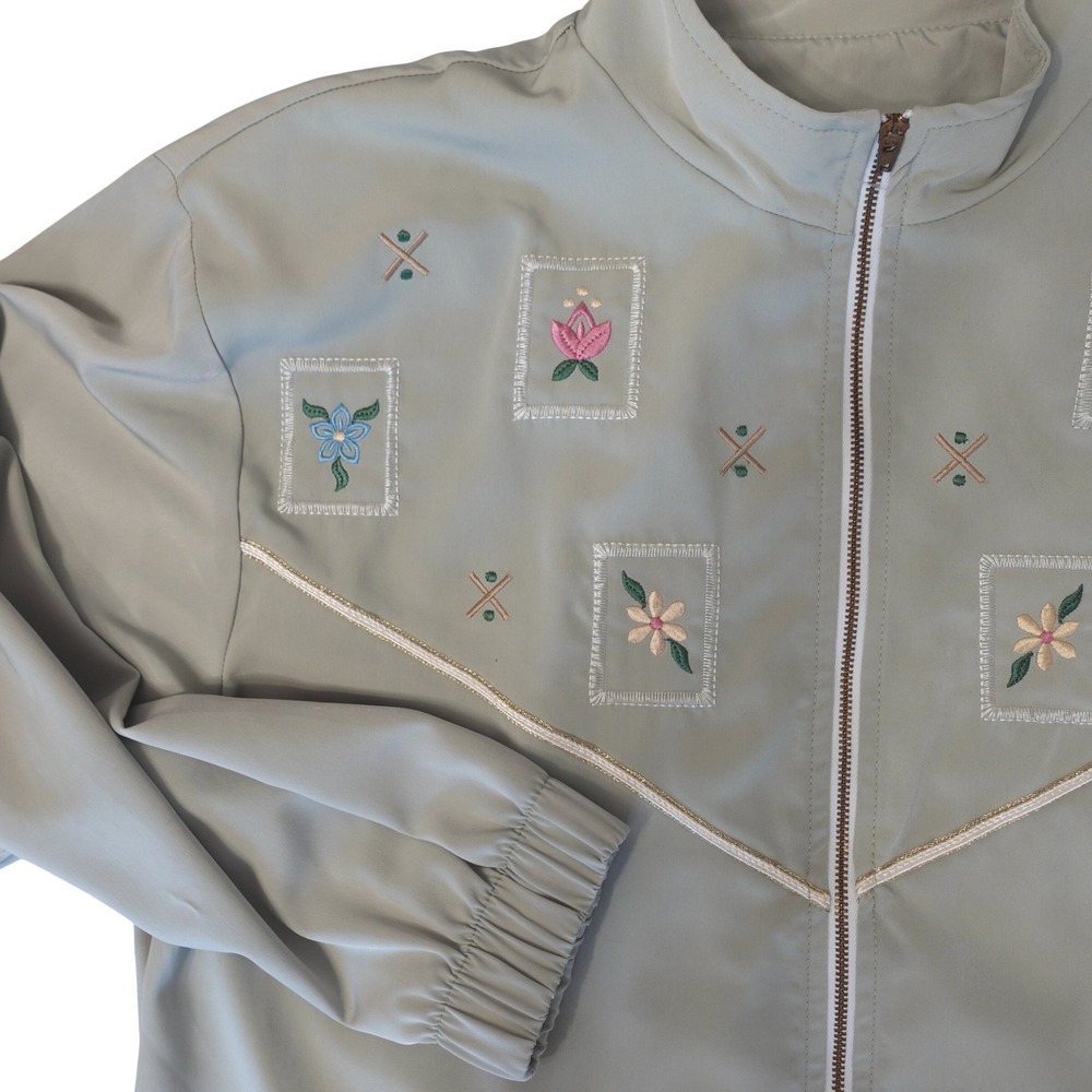 Vtg‎ 90s Granny Bomber Jacket 12P Sage Green Embroidered Floral Cottage Boho Zip